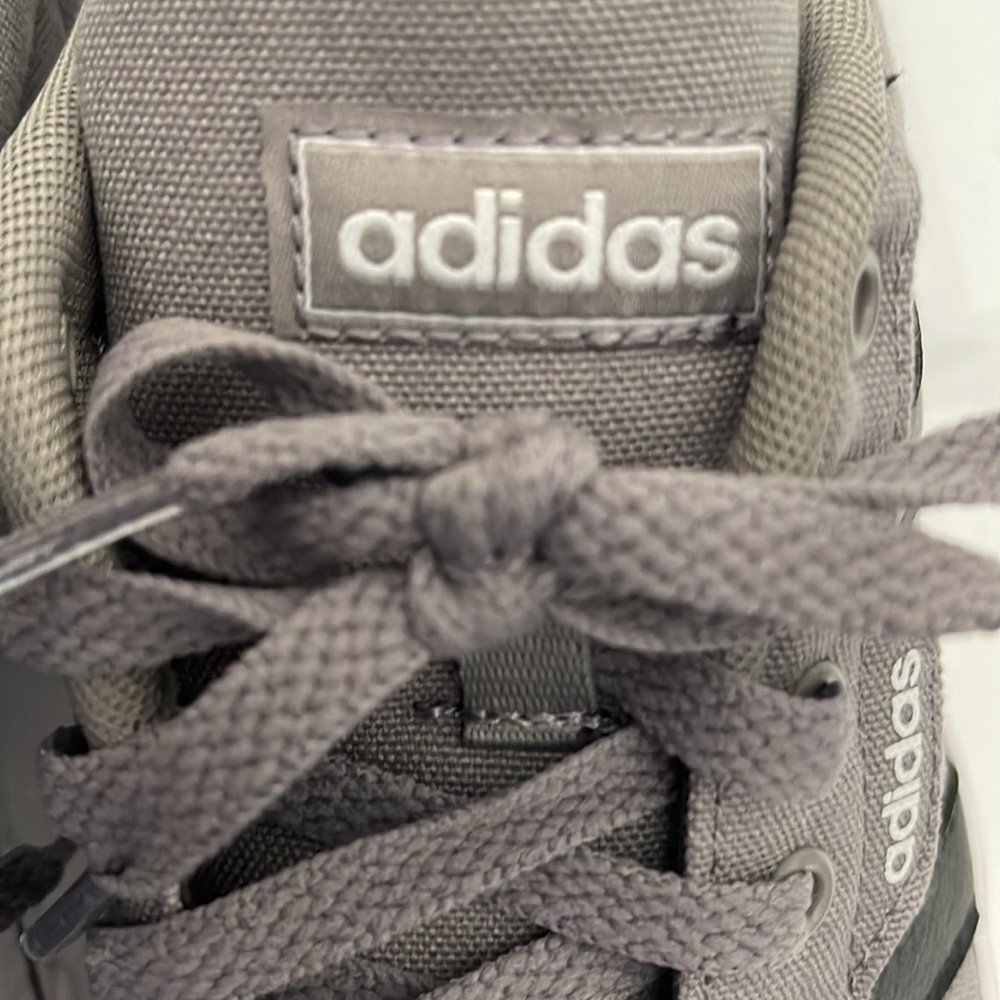 ADIDAS DAILY DOVE GREY 3.0 CASUAL SNEAKERS MENS-BOYS SIZE 6.5. WOMANS SIZE 8 - Picture 5 of 16